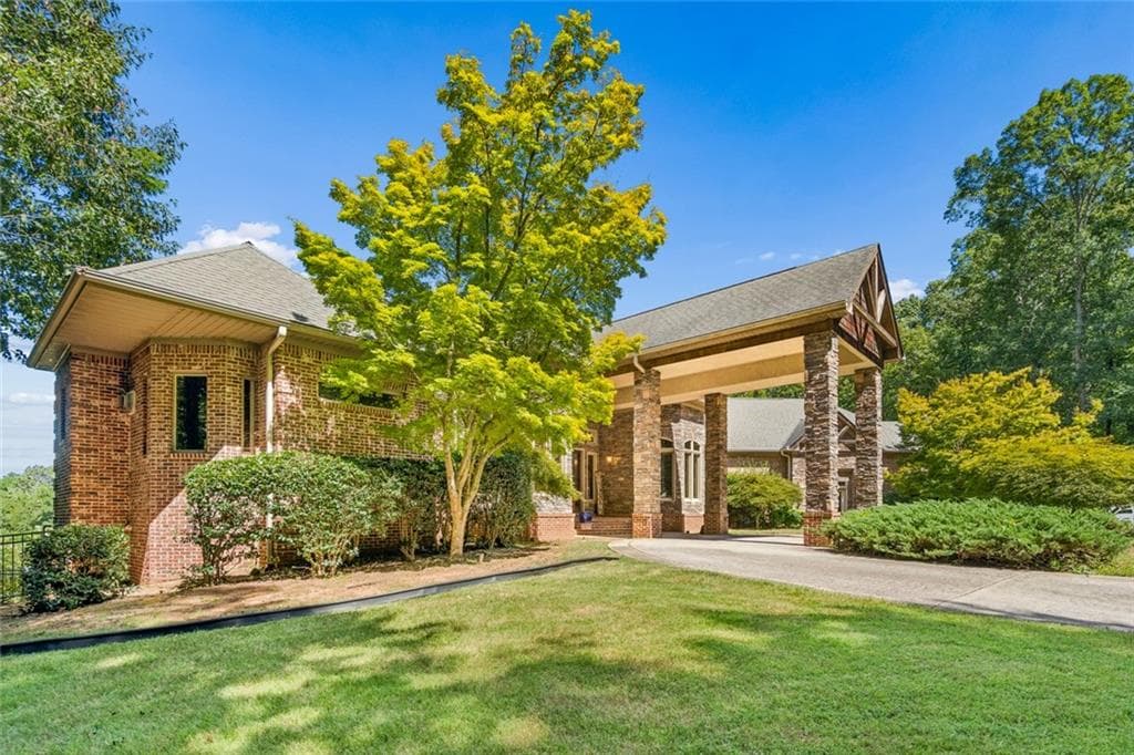 4 bedroom, 6 bathroom, 6,156 sq ft single family residence under contract at 55 Cook Lane, Stockbridge, GA 30281 — photo 3