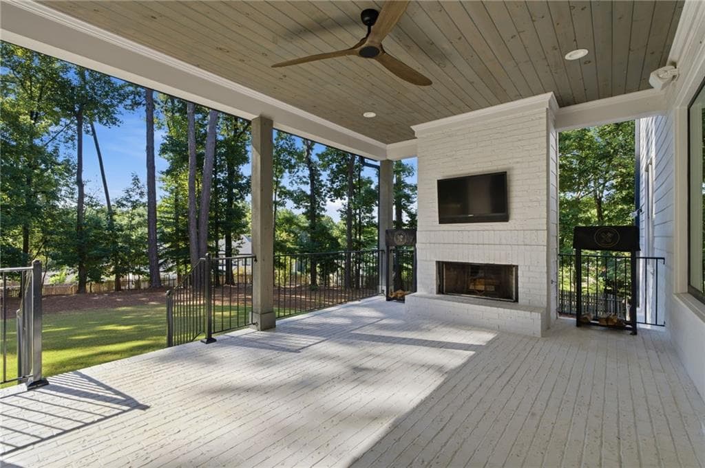 7 bedroom, 8 bathroom, 7,426 sq ft single family residence for sale at 3660 Clubwood Trail, Marietta, GA 30068 — photo 8