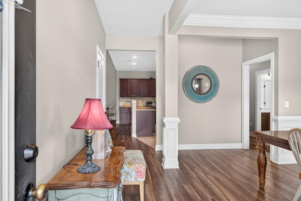 4 bedroom, 3 bathroom, 2,500 sq ft single family residence for sale at 544 Amaranth Trail, Hoschton, GA 30548 — photo 3