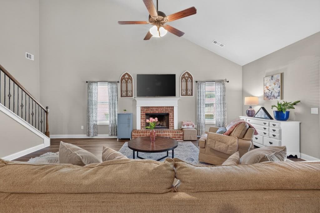 4 bedroom, 3 bathroom, 2,500 sq ft single family residence for sale at 544 Amaranth Trail, Hoschton, GA 30548 — photo 7
