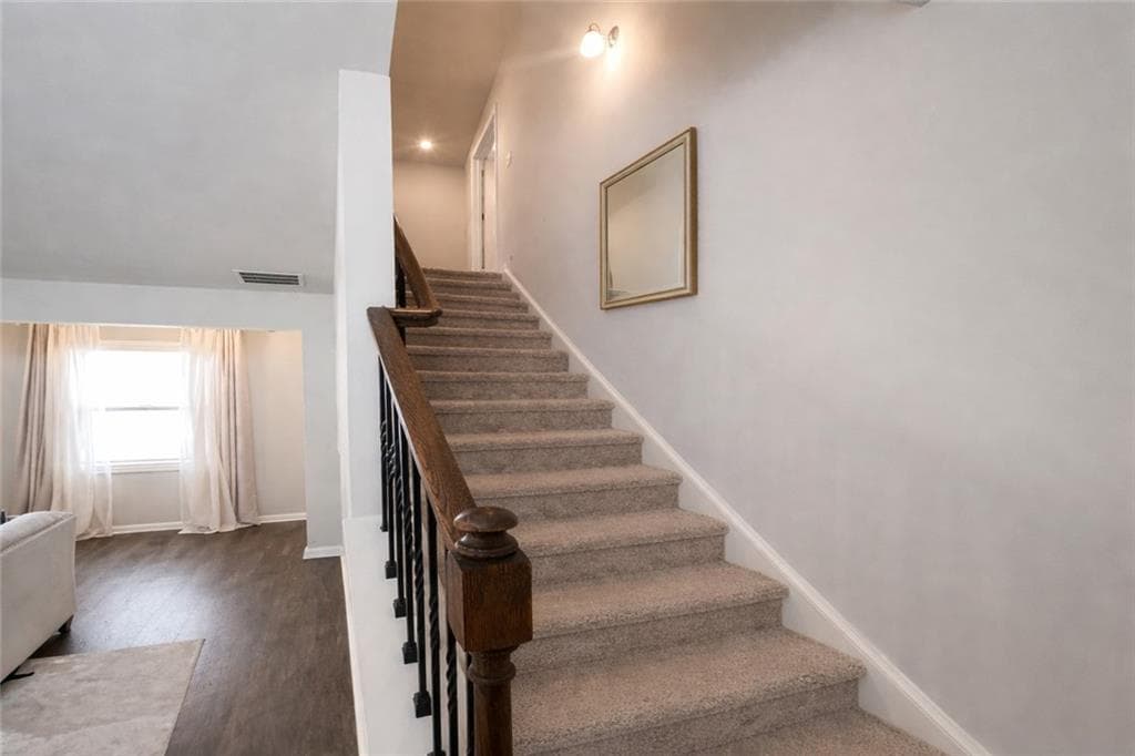 4 bedroom, 3 bathroom, 2,005 sq ft townhouse for rent at 182 Woodhouse Circle, Acworth, GA 30102 for $2,600 a month — photo 10