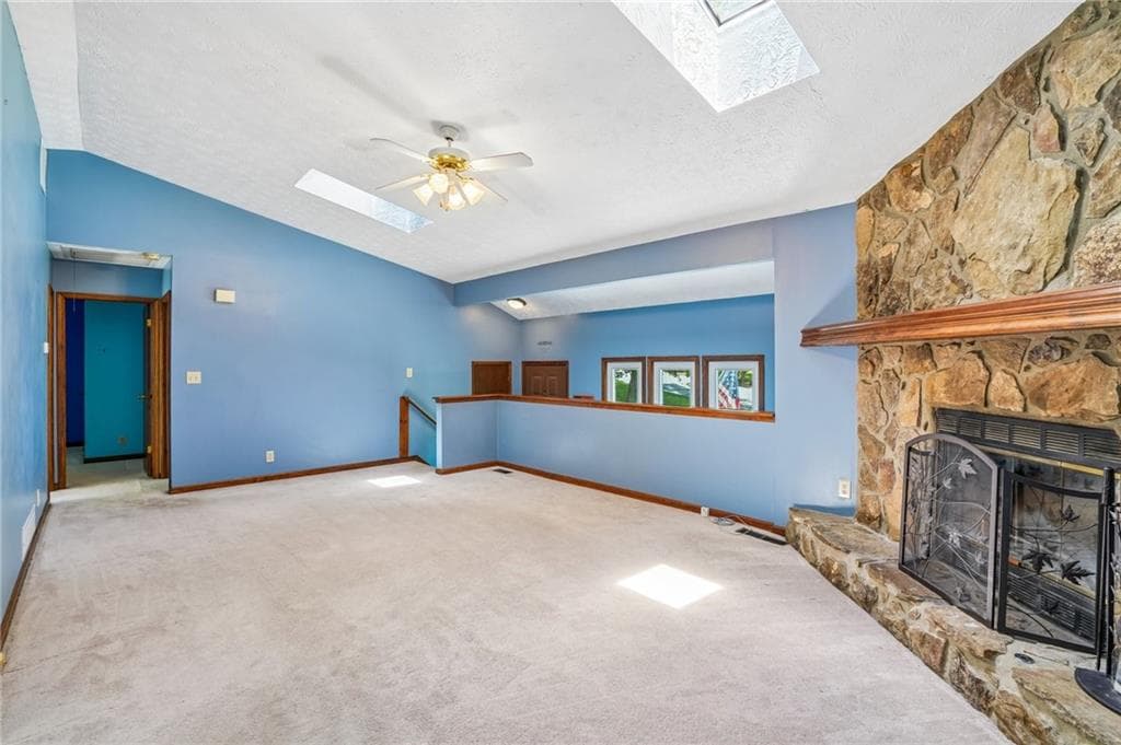 4 bedroom, 2 bathroom, 1,458 sq ft single family residence for sale at 659 Sunshine Trace, Acworth, GA 30102 — photo 6