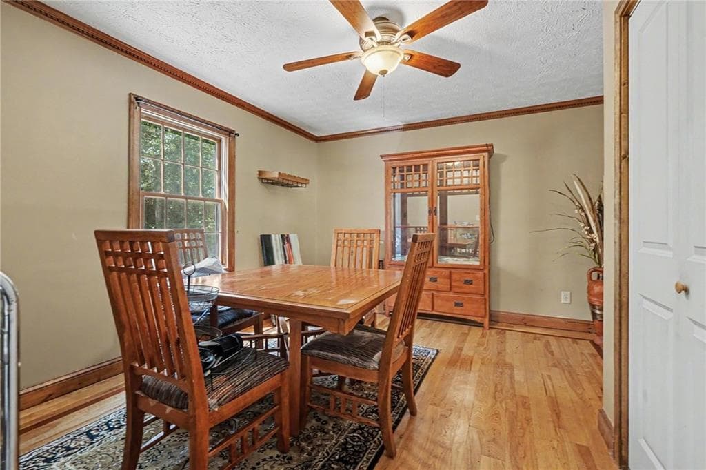 5 bedroom, 3 bathroom, 2,580 sq ft single family residence for sale at 1107 Wallington Court, Conyers, GA 30012 — photo 8