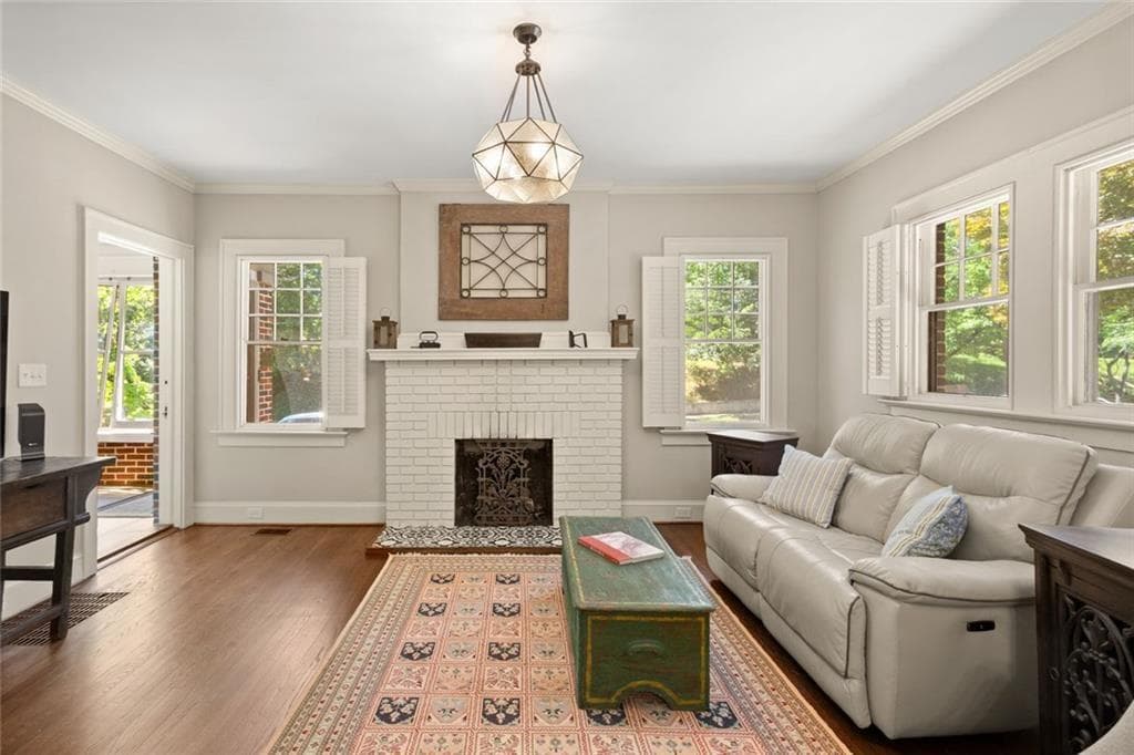 3 bedroom, 2 bathroom, 1,704 sq ft single family residence for sale at 1937 Mercer Avenue, Atlanta, GA 30337 — photo 10