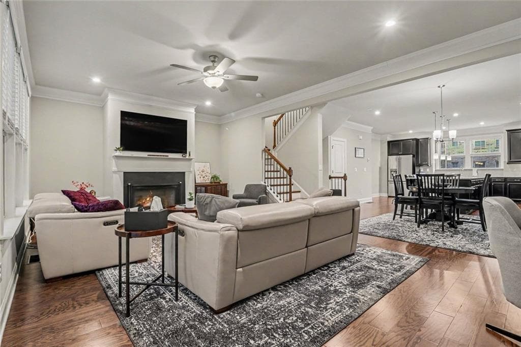 3 bedroom, 4 bathroom, 2,433 sq ft townhouse for sale at 4230 Perimeter Park, Atlanta, GA 30341 — photo 6