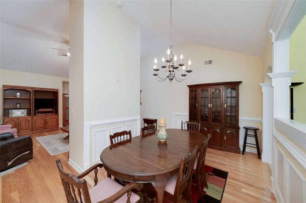 2 bedroom, 2 bathroom, 1,900 sq ft single family residence for sale at 125 Pinnacle Lane, Mcdonough, GA 30253 — photo 7