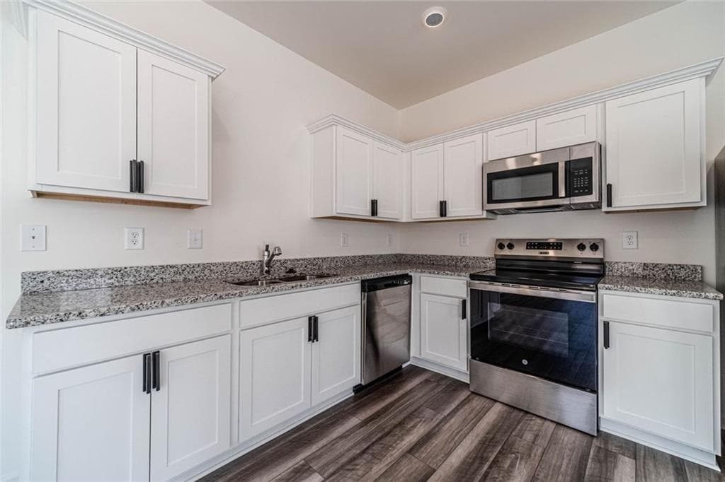 3 bedroom, 3 bathroom, 1,440 sq ft townhouse for sale at 29 Padley Drive, Winder, GA 30680 — photo 10