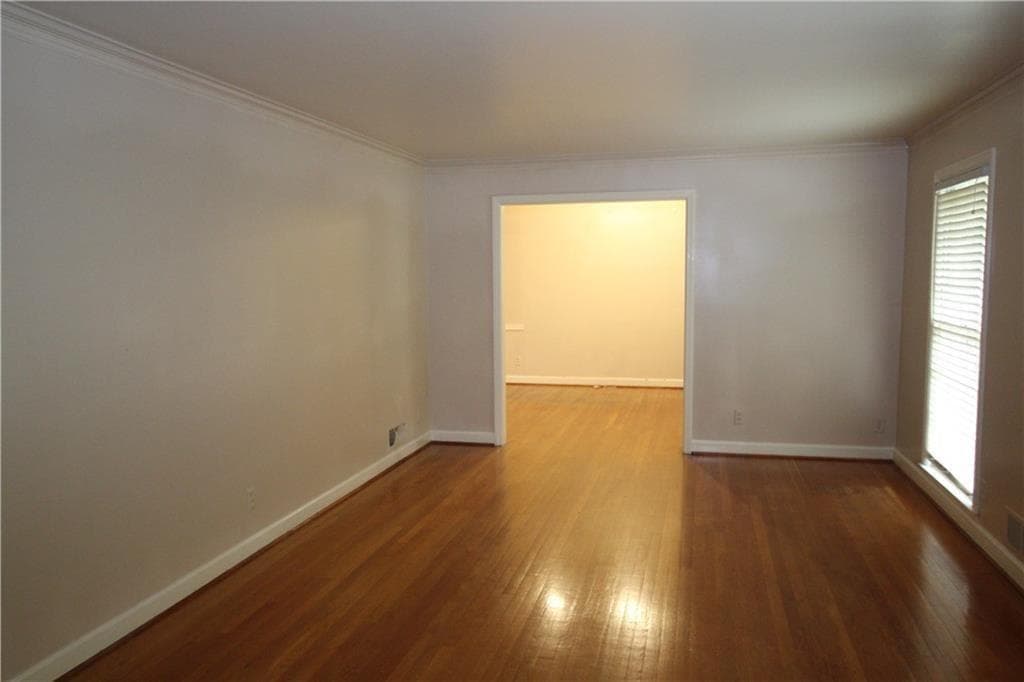 3 bedroom, 3 bathroom, 2,052 sq ft single family residence for rent at 4690 Huntley Drive, Atlanta, GA 30342 for $3,650 a month — photo 7