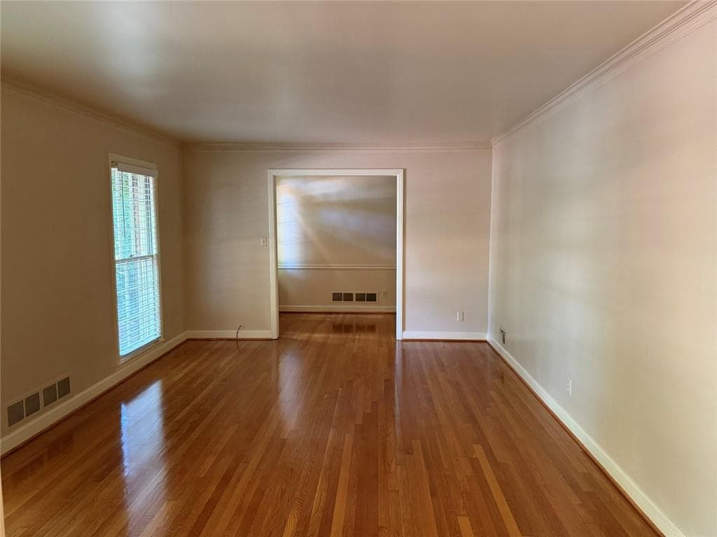 3 bedroom, 3 bathroom, 2,052 sq ft single family residence for rent at 4690 Huntley Drive, Atlanta, GA 30342 for $3,650 a month — photo 8
