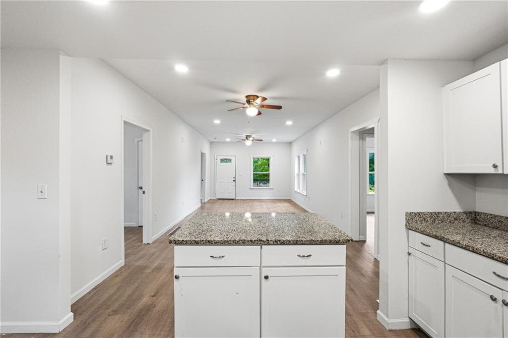 4 bedroom, 2 bathroom, 1,280 sq ft single family residence for sale at 1233 Oakland Drive, Atlanta, GA 30310 — photo 9