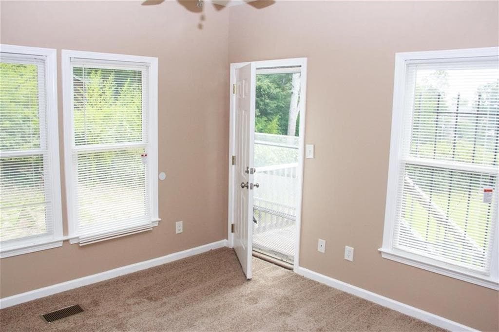 4 bedroom, 2 bathroom, 1,288 sq ft single family residence for sale at 1819 Willis Mill Road, Atlanta, GA 30311 — photo 4