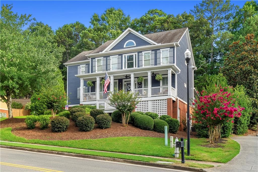 5 bedroom, 5 bathroom, 4,023 sq ft single family residence for sale at 321 River Green Avenue, Canton, GA 30114 — photo 5