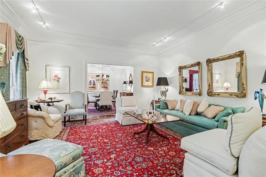 4 bedroom, 5 bathroom, 4,634 sq ft single family residence for sale at 3040 Spalding Drive, Atlanta, GA 30350 — photo 9