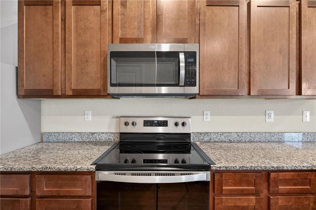 3 bedroom, 3 bathroom, 1,689 sq ft single family residence for sale at 1003 Nandina Court, Villa Rica, GA 30180 — photo 9