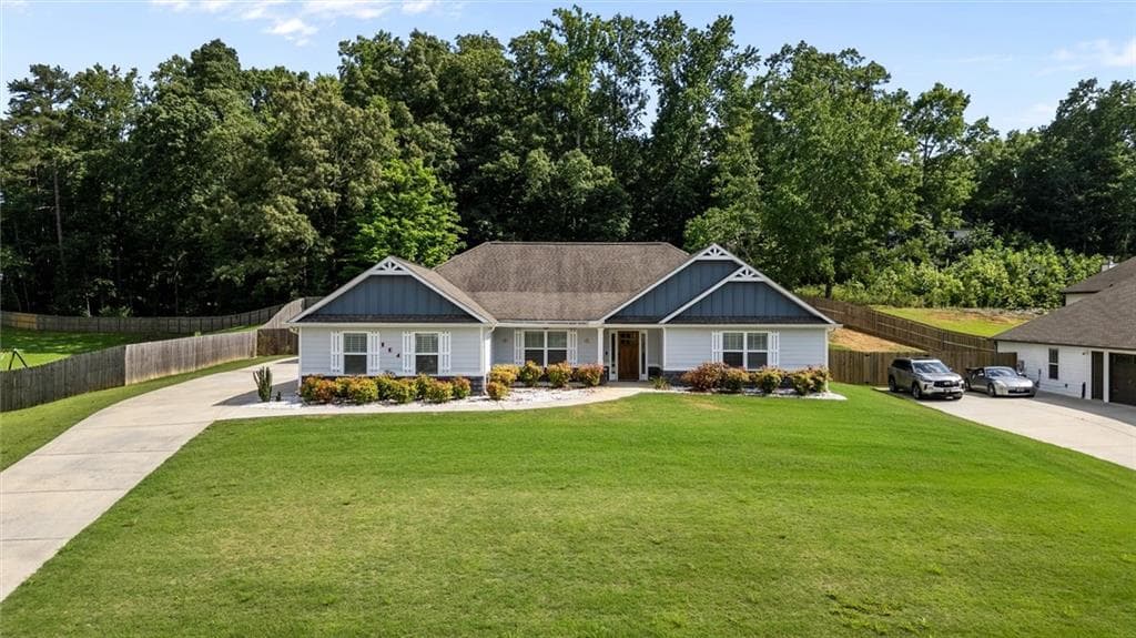 3 bedroom, 2 bathroom, 2,126 sq ft single family residence for sale at 104 Harlan Trace, Villa Rica, GA 30180