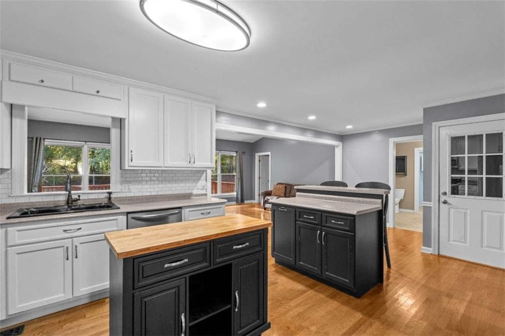4 bedroom, 3 bathroom, 2,694 sq ft single family residence for sale at 17 Mountain Oaks Drive, Carrollton, GA 30116 — photo 9