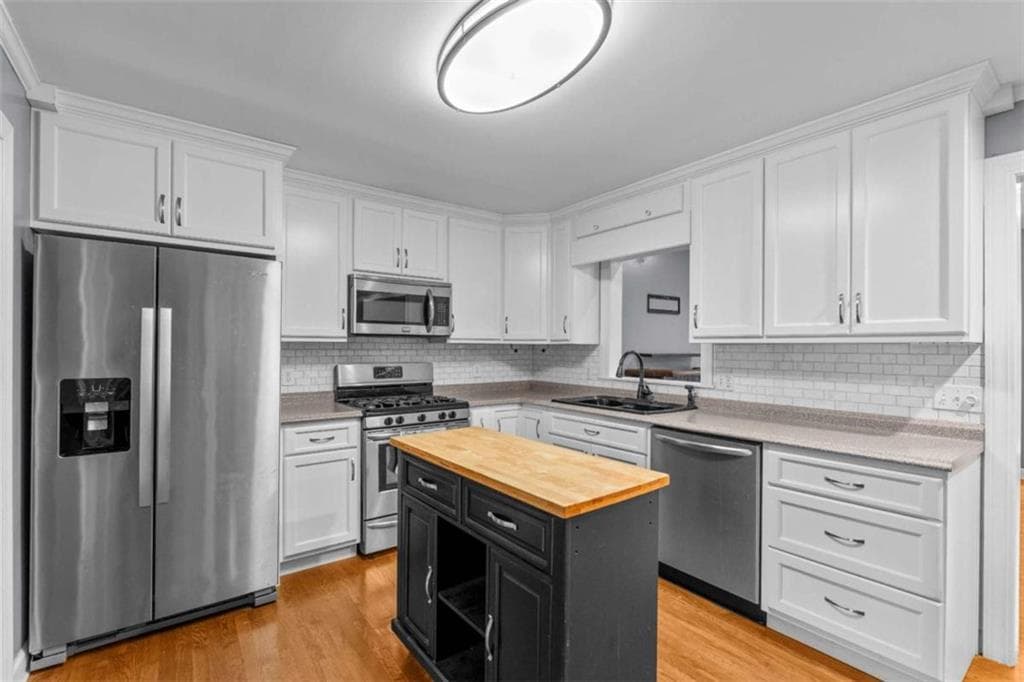 4 bedroom, 3 bathroom, 2,694 sq ft single family residence for sale at 17 Mountain Oaks Drive, Carrollton, GA 30116 — photo 10