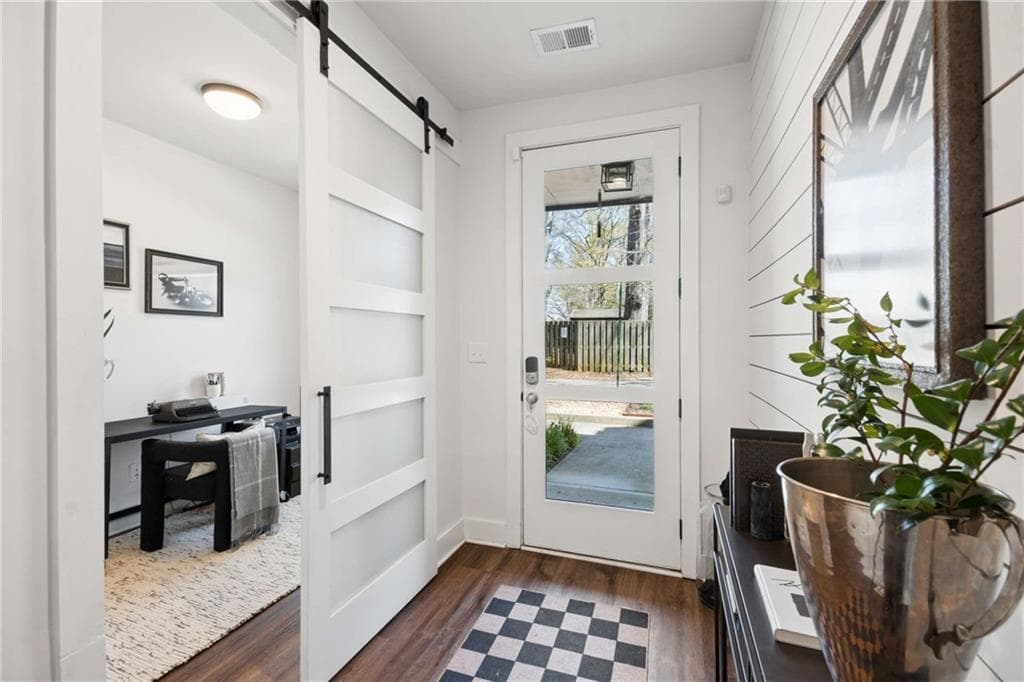 3 bedroom, 3 bathroom, 1,657 sq ft townhouse for sale at 1350 May Avenue 9, Atlanta, GA 30316 — photo 3