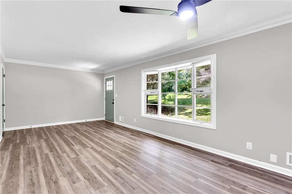 3 bedroom, 2 bathroom, 1,276 sq ft single family residence for sale at 4139 Janice Drive, College Park, GA 30337 — photo 6