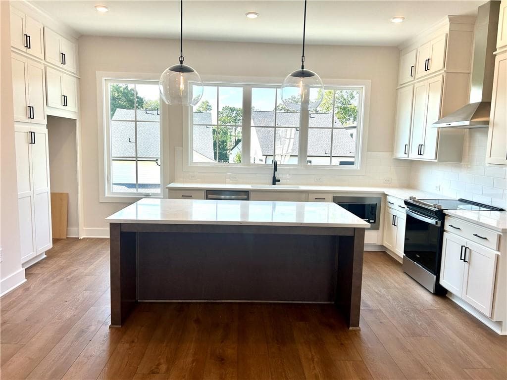3 bedroom, 3 bathroom townhouse for sale at 2696 Mackintosh Court 34, Brookhaven, GA 30319 — photo 6