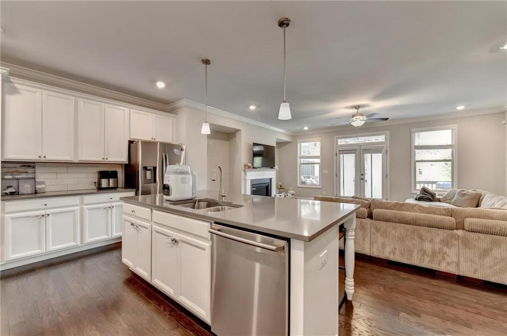 4 bedroom, 4 bathroom, 2,498 sq ft townhouse under contract at 3629 Davenport Road, Duluth, GA 30096 — photo 7