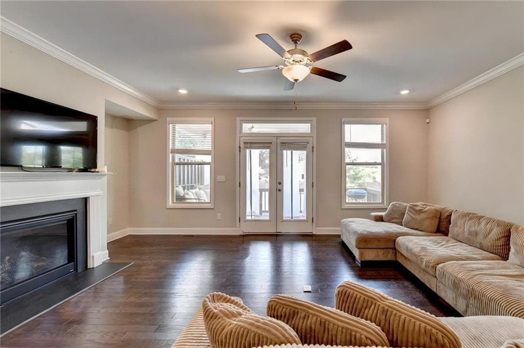 4 bedroom, 4 bathroom, 2,498 sq ft townhouse under contract at 3629 Davenport Road, Duluth, GA 30096 — photo 10