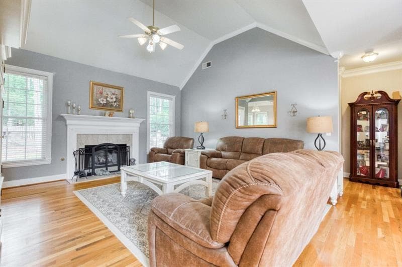 4 bedroom, 4 bathroom, 4,100 sq ft single family residence for sale at 518 Mary Margaret Walk, Loganville, GA 30052 — photo 5