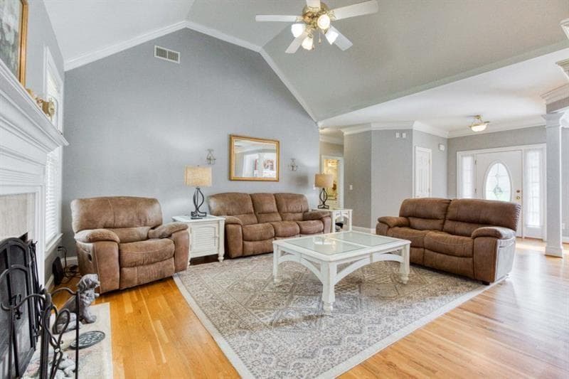 4 bedroom, 4 bathroom, 4,100 sq ft single family residence for sale at 518 Mary Margaret Walk, Loganville, GA 30052 — photo 6