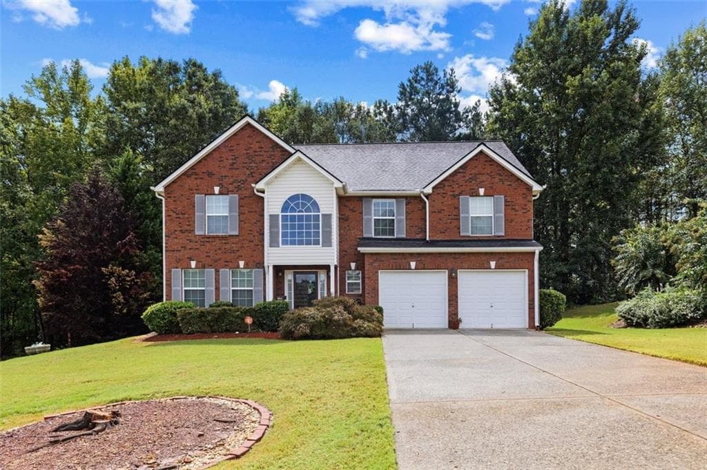5 bedroom, 4 bathroom, 3,058 sq ft single family residence for sale at 1835 Winding Crossing Trail, Fairburn, GA 30213 — photo 1 of 38