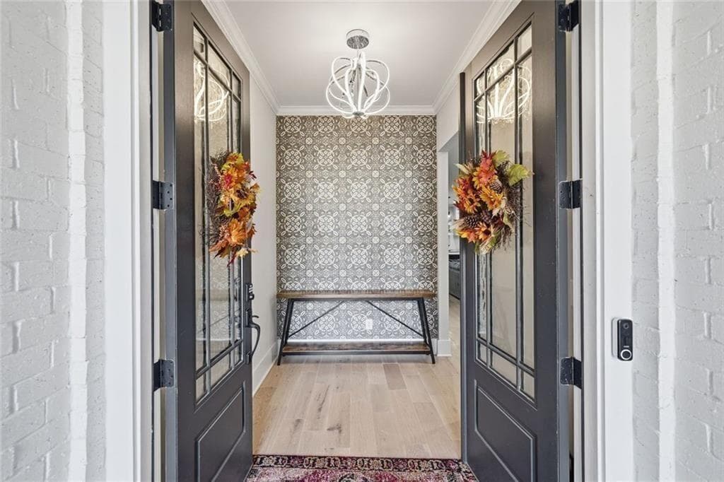 5 bedroom, 6 bathroom, 4,794 sq ft single family residence for sale at 125 Thome Drive, Alpharetta, GA 30022 — photo 6
