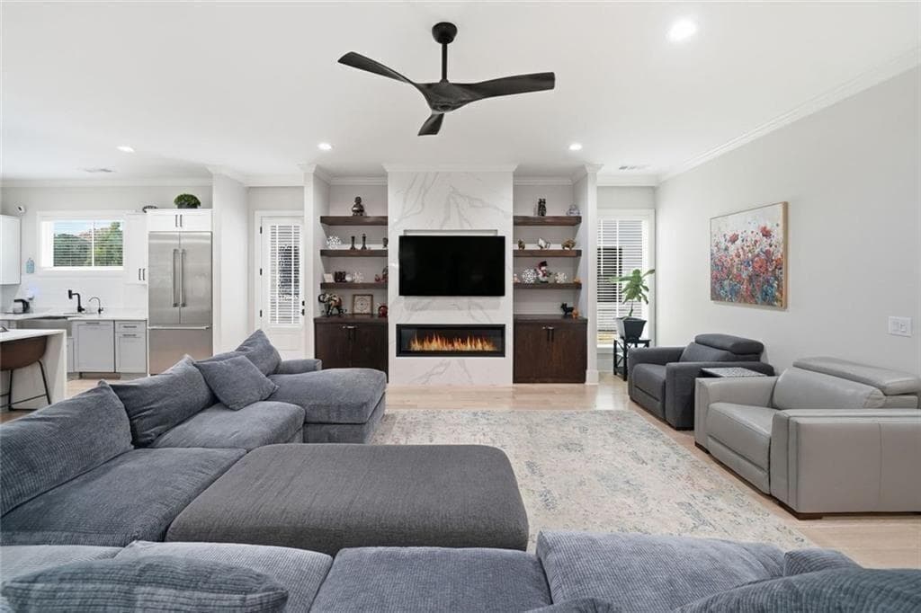 5 bedroom, 6 bathroom, 4,794 sq ft single family residence for sale at 125 Thome Drive, Alpharetta, GA 30022 — photo 7