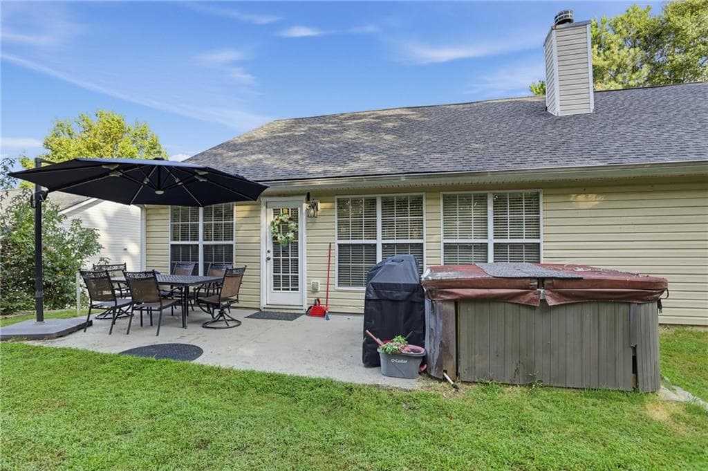 4 bedroom, 2 bathroom, 2,354 sq ft single family residence for sale at 5764 Dexters Mill Place, Buford, GA 30518 — photo 3