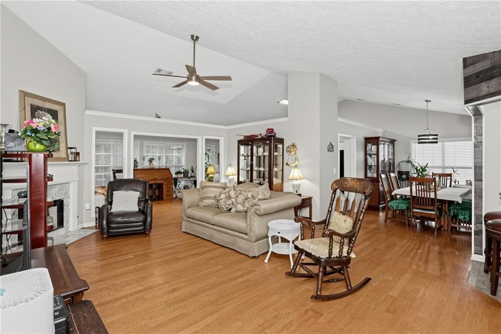 4 bedroom, 2 bathroom, 2,354 sq ft single family residence for sale at 5764 Dexters Mill Place, Buford, GA 30518 — photo 5