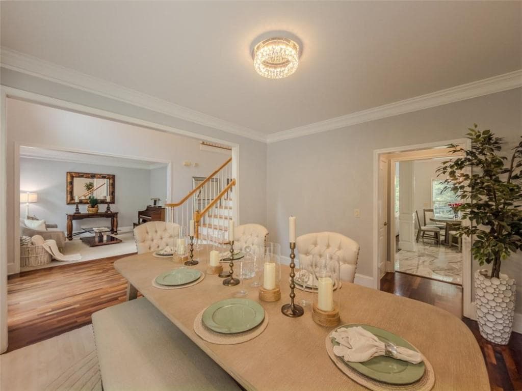 5 bedroom, 4 bathroom, 3,071 sq ft single family residence for sale at 3551 Lochwolde Lane, Snellville, GA 30039 — photo 2