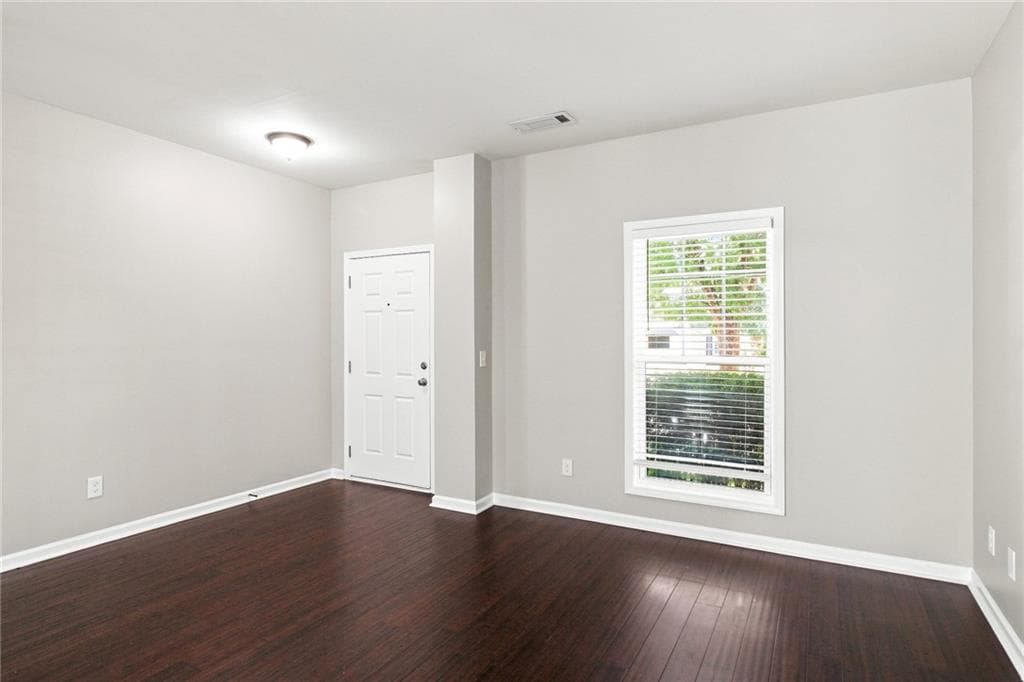 5 bedroom, 4 bathroom, 2,448 sq ft single family residence for rent at 3847 Lake Sanctuary Way, Atlanta, GA 30349 for $3,235 a month — photo 8