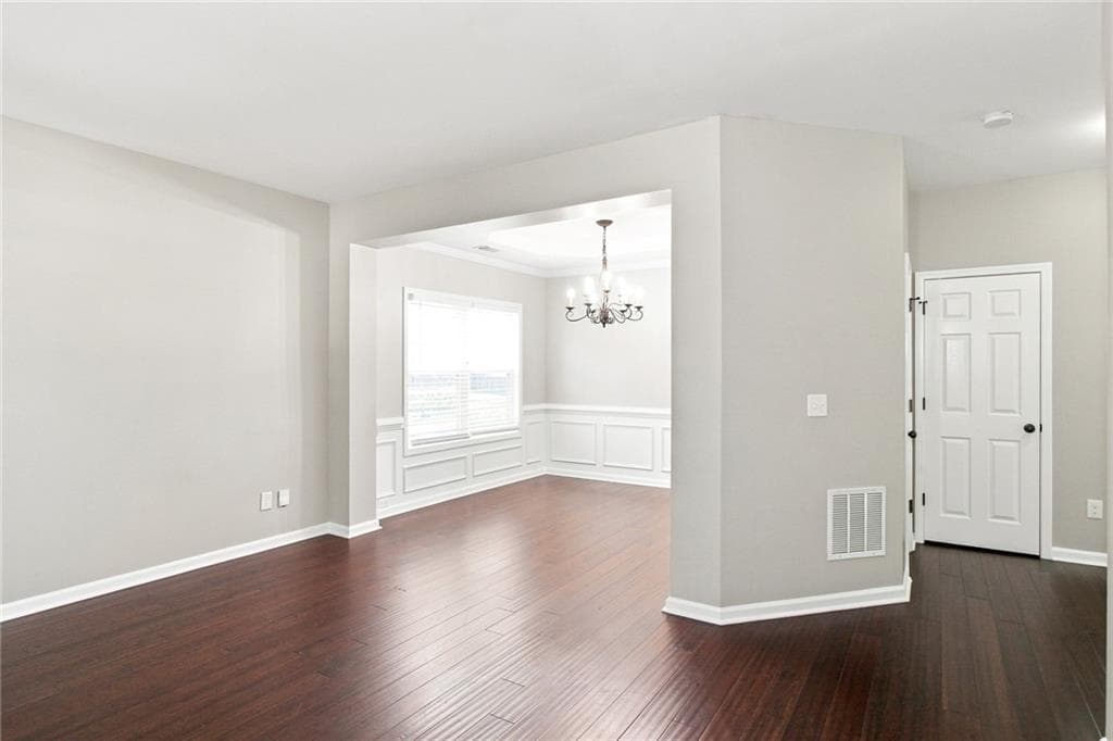 5 bedroom, 4 bathroom, 2,448 sq ft single family residence for rent at 3847 Lake Sanctuary Way, Atlanta, GA 30349 for $3,235 a month — photo 10
