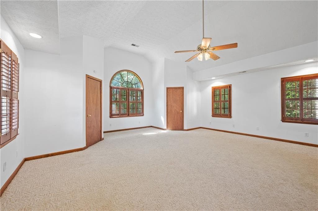 3 bedroom, 2 bathroom, 2,604 sq ft single family residence for rent at 1893 Stanton Way, Jonesboro, GA 30236 for $1,700 a month — photo 8