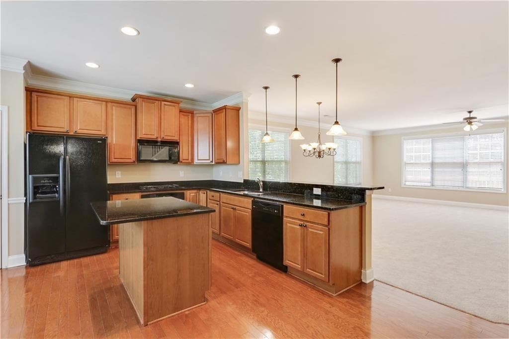 3 bedroom, 4 bathroom, 2,190 sq ft townhouse for rent at 5060 Windcrest Lane, Alpharetta, GA 30022 for $2,600 a month — photo 7