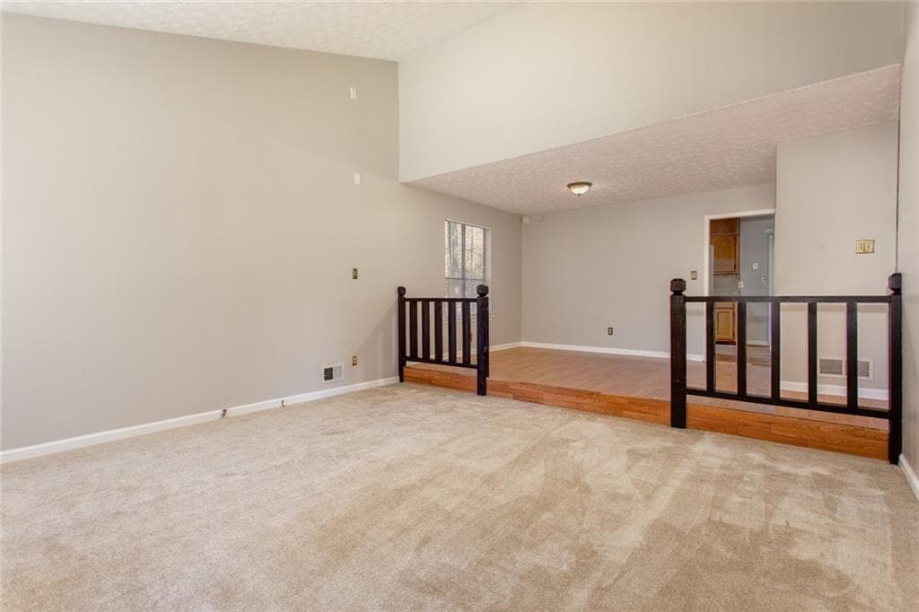 3 bedroom, 2 bathroom, 1,434 sq ft single family residence for sale at 8642 Plumtree Drive, Riverdale, GA 30274 — photo 9