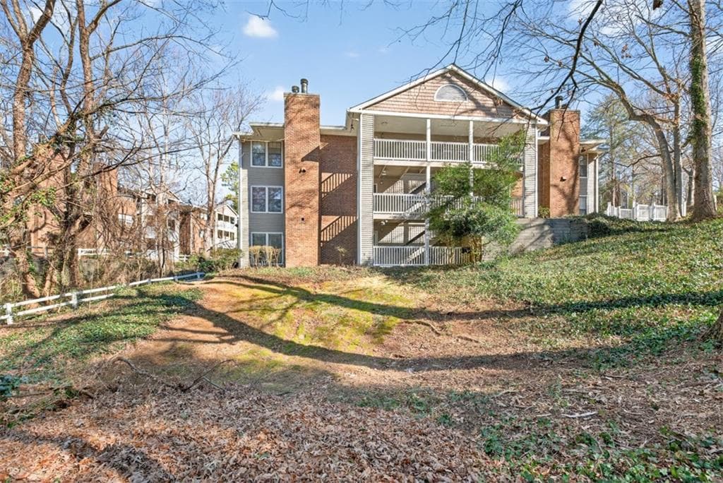 3 bedroom, 2 bathroom, 1,505 sq ft single family residence for sale at 201 Barrington Hills Drive, Atlanta, GA 30350