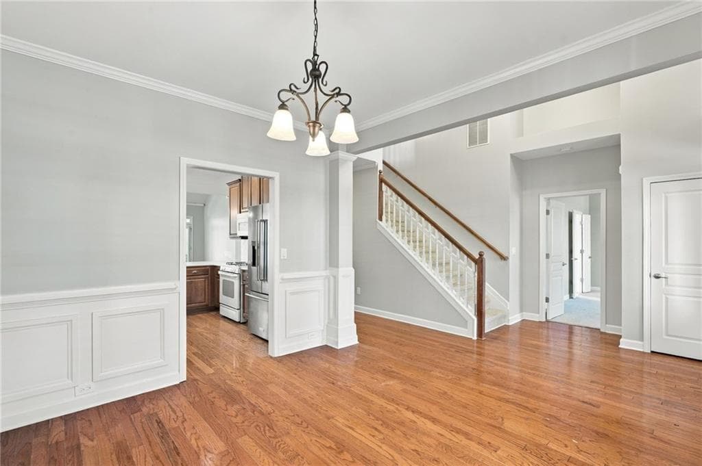 3 bedroom, 3 bathroom, 2,486 sq ft single family residence for sale at 3170 Warbler Way, Cumming, GA 30041 — photo 7