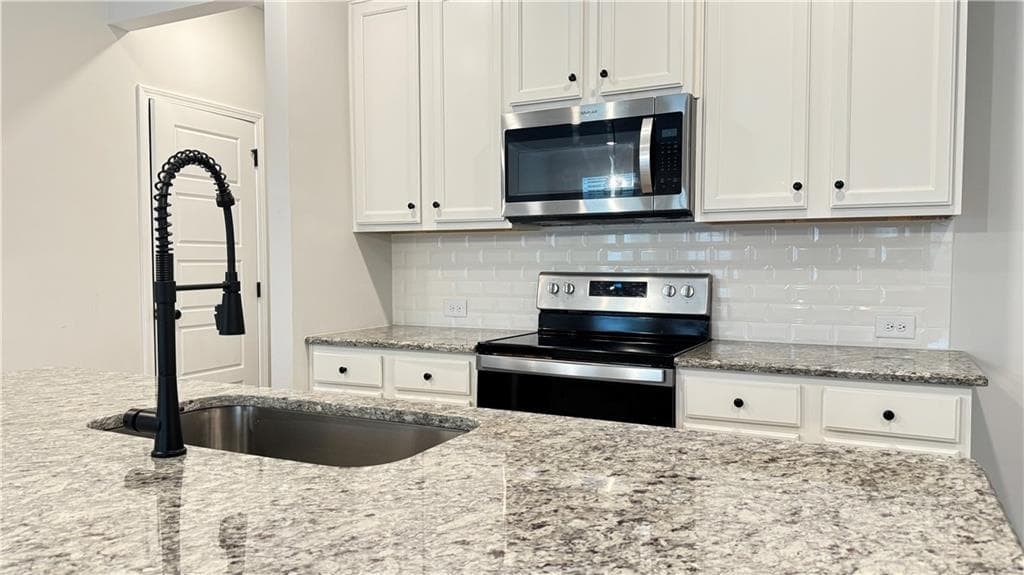 3 bedroom, 3 bathroom, 1,864 sq ft townhouse for rent at 4537 Cypress Park Drive, Gainesville, GA 30504 for $1,995 a month — photo 5