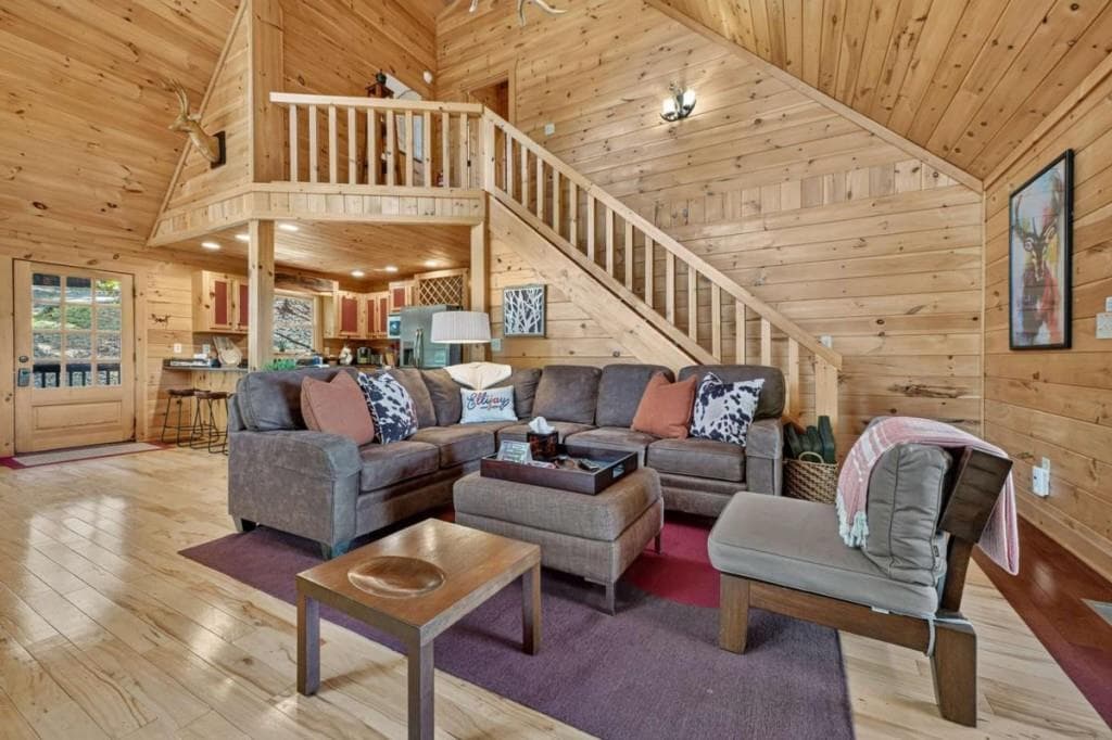 3 bedroom, 3 bathroom, 2,318 sq ft single family residence for sale at 917 Walnut Ridge, Ellijay, GA 30536 — photo 6