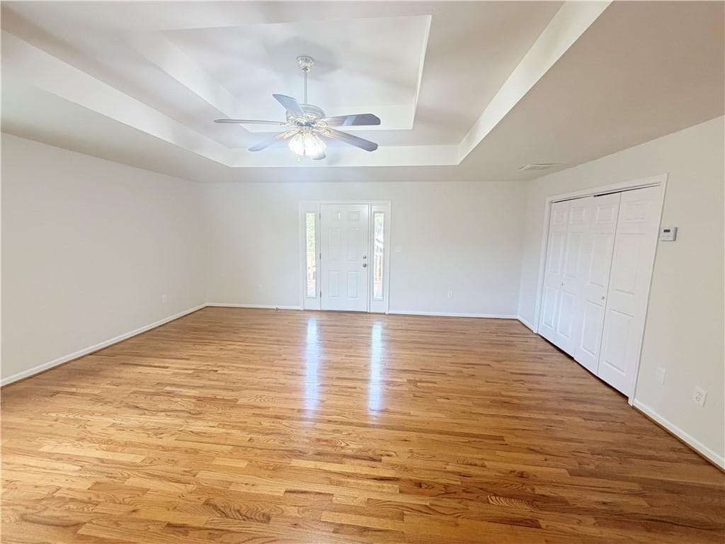 3 bedroom, 2 bathroom, 2,345 sq ft single family residence for sale at 3802 Claude Brewer Road, Loganville, GA 30052 — photo 4