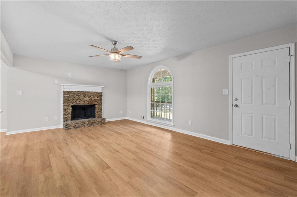 3 bedroom, 2 bathroom, 1,172 sq ft single family residence for sale at 356 Waterway Trail, Powder Springs, GA 30127 — photo 7