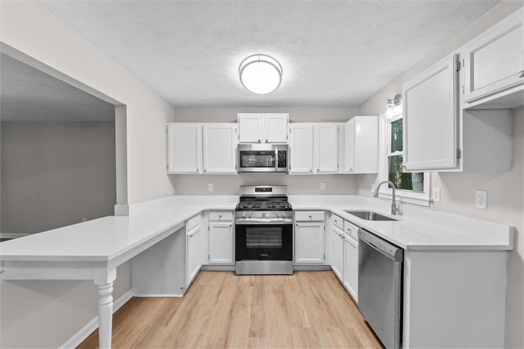 3 bedroom, 2 bathroom, 1,172 sq ft single family residence for sale at 356 Waterway Trail, Powder Springs, GA 30127 — photo 10