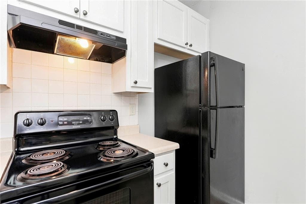 4 bedroom, 3 bathroom, 1,540 sq ft townhouse for rent at 8641 Thomas Lane, Riverdale, GA 30274 for $1,580 a month — photo 4