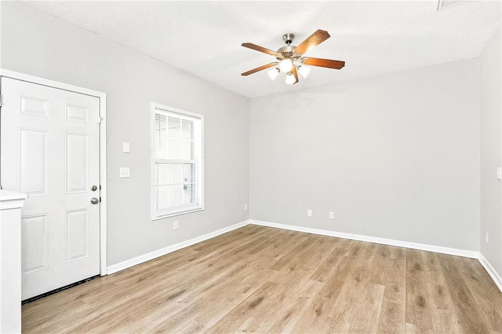 4 bedroom, 3 bathroom, 1,540 sq ft townhouse for rent at 8641 Thomas Lane, Riverdale, GA 30274 for $1,580 a month — photo 6