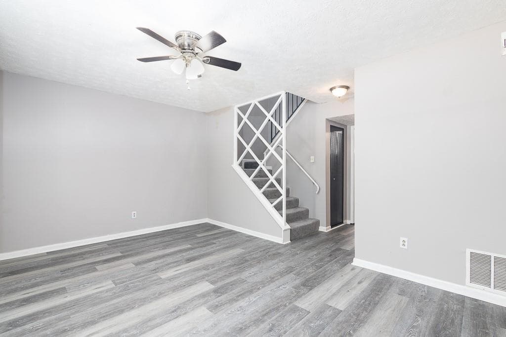 2 bedroom, 2 bathroom, 1,152 sq ft condominium for sale at 501 Carlton Road 2E, Palmetto, GA 30268 — photo 6