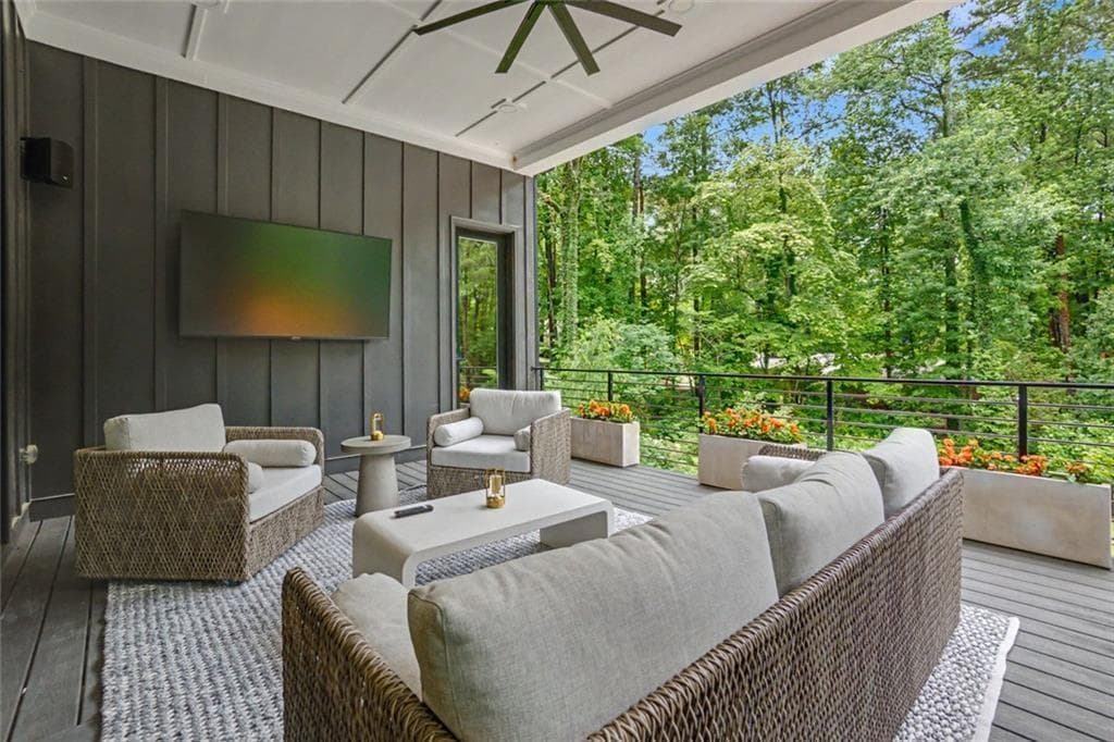 8 bedroom, 10 bathroom, 10,262 sq ft single family residence for sale at 575 Indian Hills Parkway, Marietta, GA 30068 — photo 3
